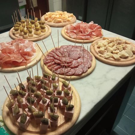 Отель Locanda San Gallo Moggio Udinese Экстерьер фото
