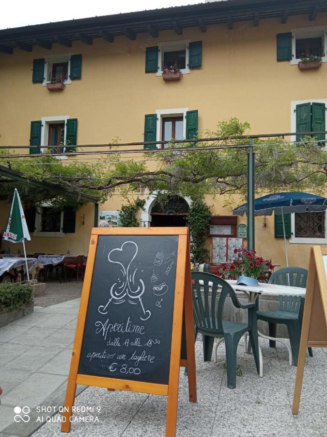 Отель Locanda San Gallo Moggio Udinese Экстерьер фото